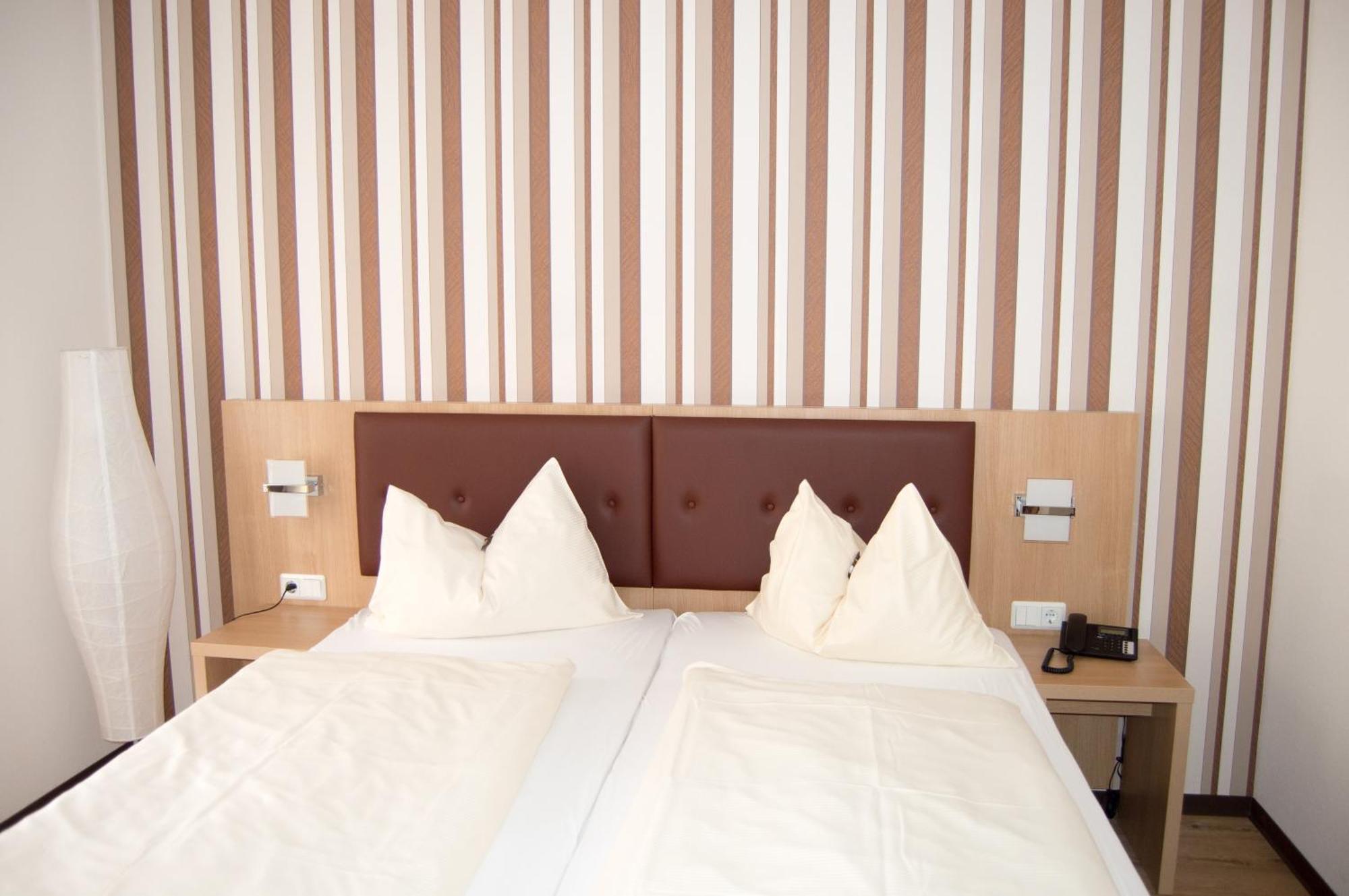 Hotel Restaurant Zum Schwan Mettlach Δωμάτιο φωτογραφία